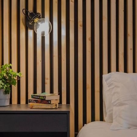New - Designer Finished 1 Bedroom Apartment A 5 Minutes Ferry Away From Valletta Моста Екстер'єр фото