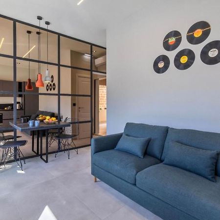 New - Designer Finished 1 Bedroom Apartment A 5 Minutes Ferry Away From Valletta Моста Екстер'єр фото