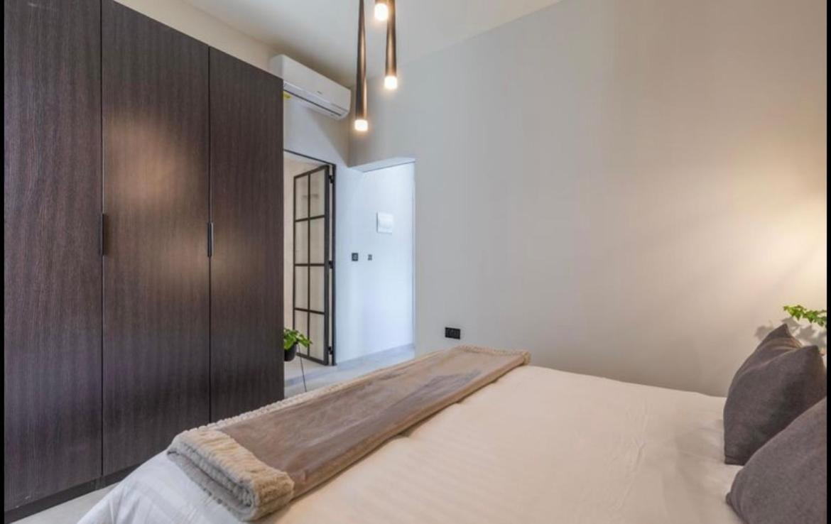 New - Designer Finished 1 Bedroom Apartment A 5 Minutes Ferry Away From Valletta Моста Екстер'єр фото